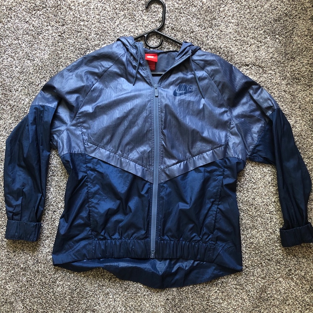 Nike two tone light windbreaker